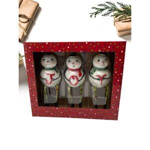 Johanna Parker JOY Shelf Sitters